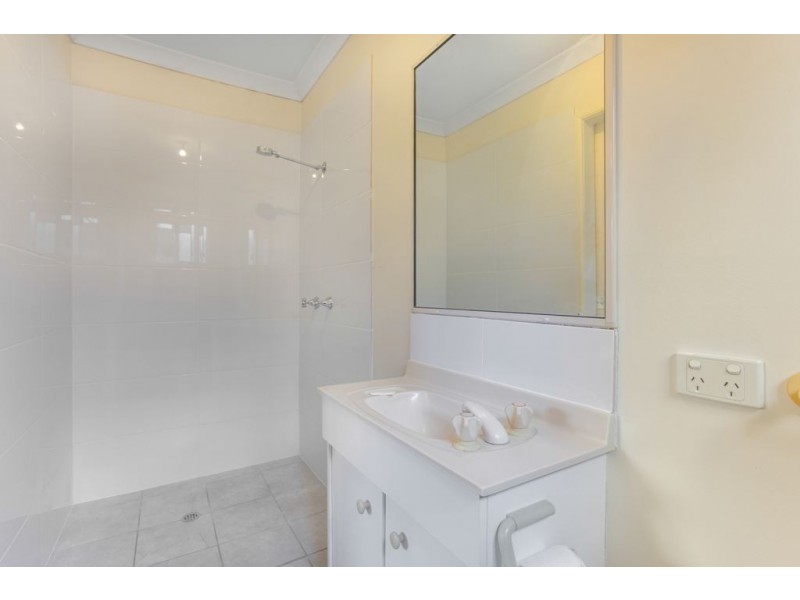 36 Magenta Street, Wavell Heights QLD 4012