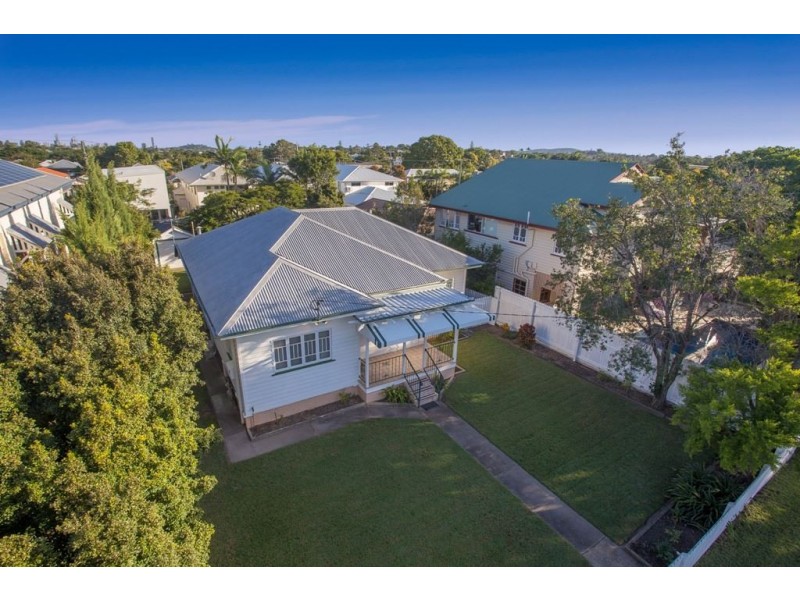 15 Maggs Street, Wavell Heights QLD 4012