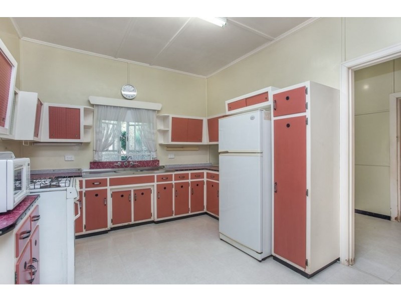 15 Maggs Street, Wavell Heights QLD 4012