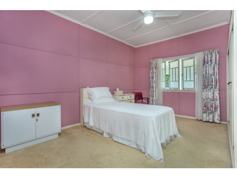 15 Maggs Street, Wavell Heights QLD 4012