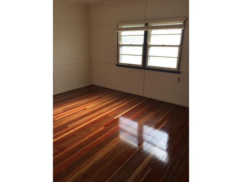 302 Hamilton Road, Chermside QLD 4032