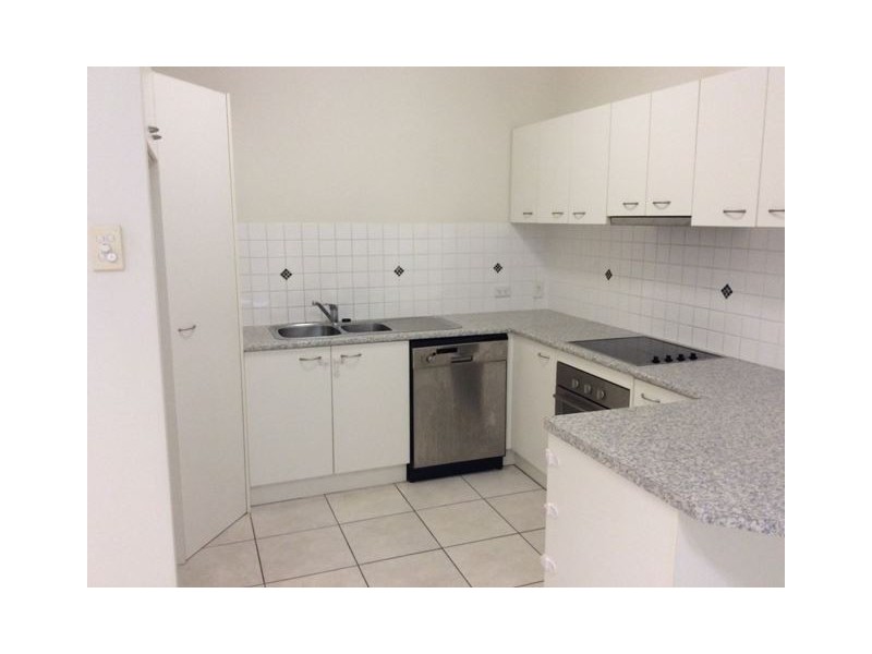 6/22 Tilley Street, Redcliffe QLD 4020