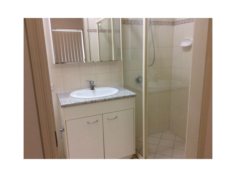 6/22 Tilley Street, Redcliffe QLD 4020
