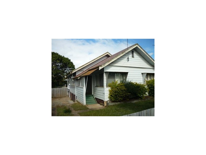 282 Hamilton Road, Chermside QLD 4032