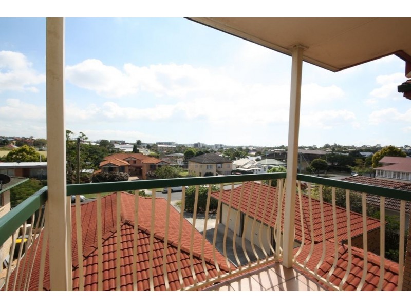 6/20 Parkhill St, Chermside QLD 4032