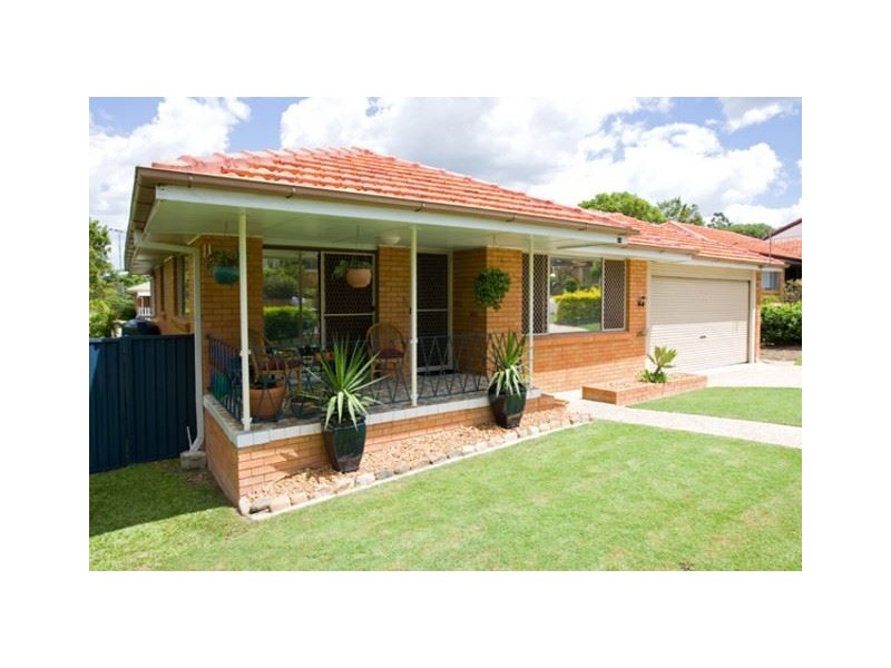 14 pacific Street, Chermside West QLD 4032
