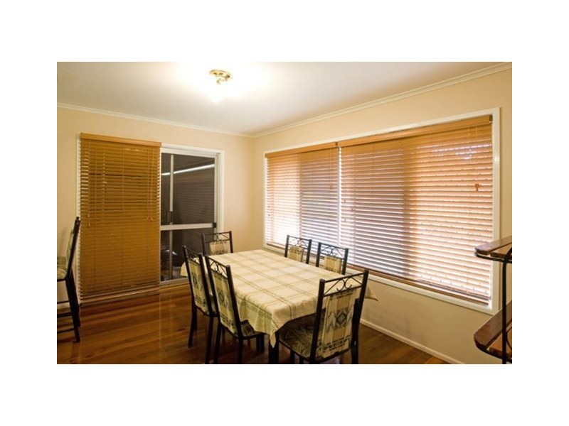 14 pacific Street, Chermside West QLD 4032