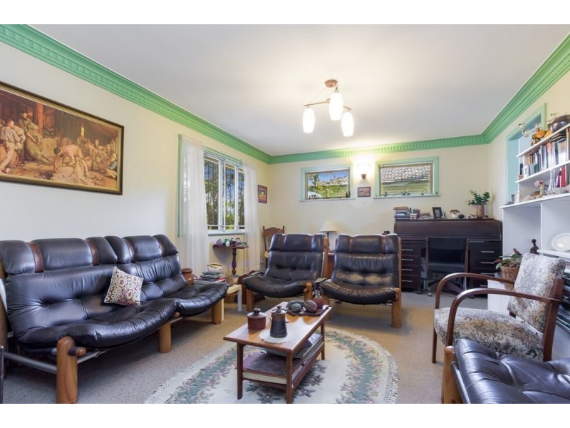 19 Reinhold Cr, Chermside QLD 4032