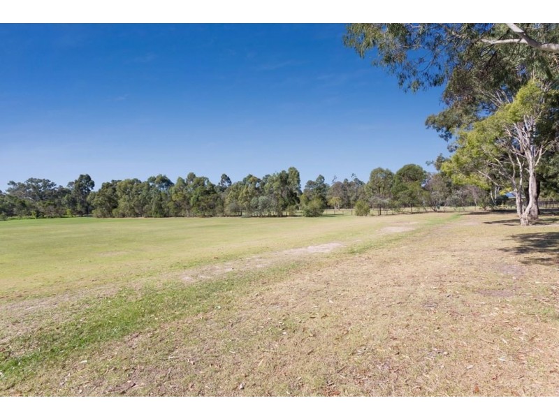 19 Reinhold Cr, Chermside QLD 4032