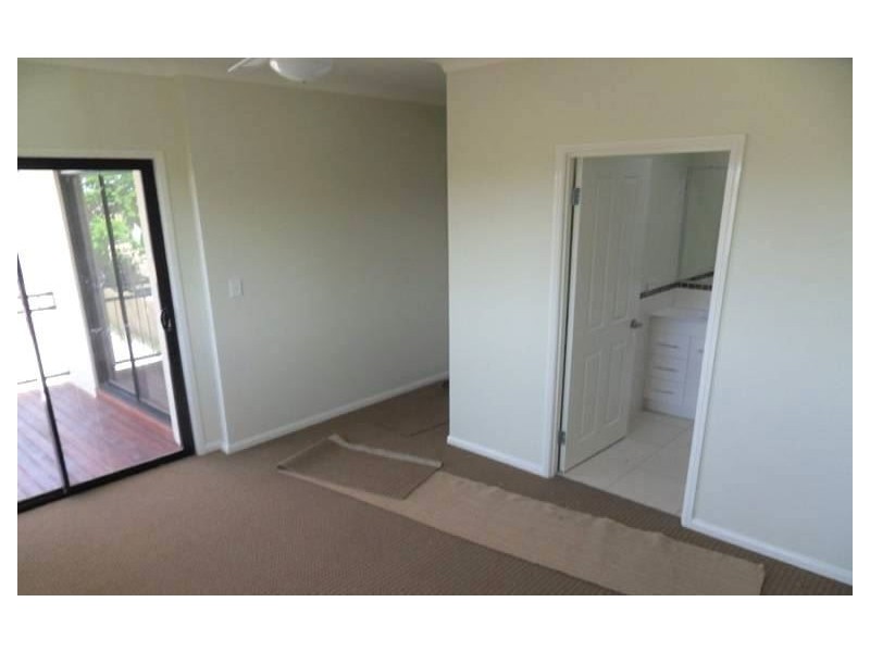 2/23 Kelso, Chermside QLD 4032