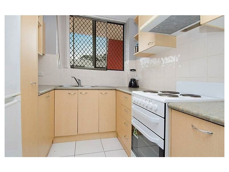 2/93 Wallace Street, Chermside QLD 4032