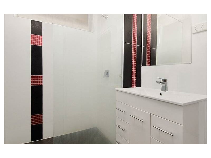 2/93 Wallace Street, Chermside QLD 4032