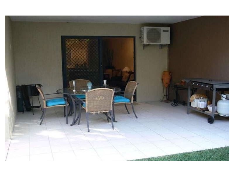 2/41 Collins Street, Nundah QLD 4012