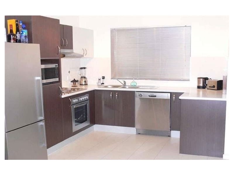 2/41 Collins Street, Nundah QLD 4012