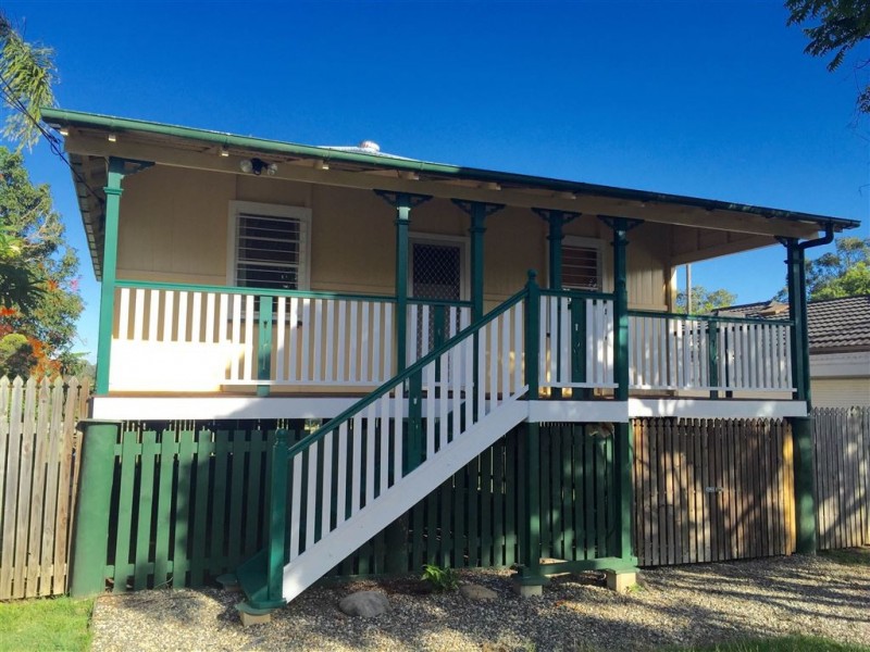 3 Neville Road, Bridgeman Downs QLD 4035