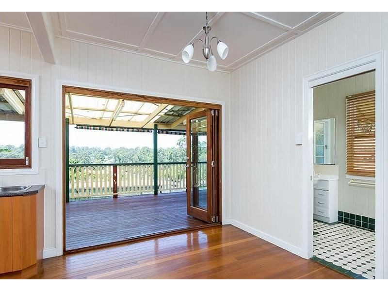 3 Neville Road, Bridgeman Downs QLD 4035