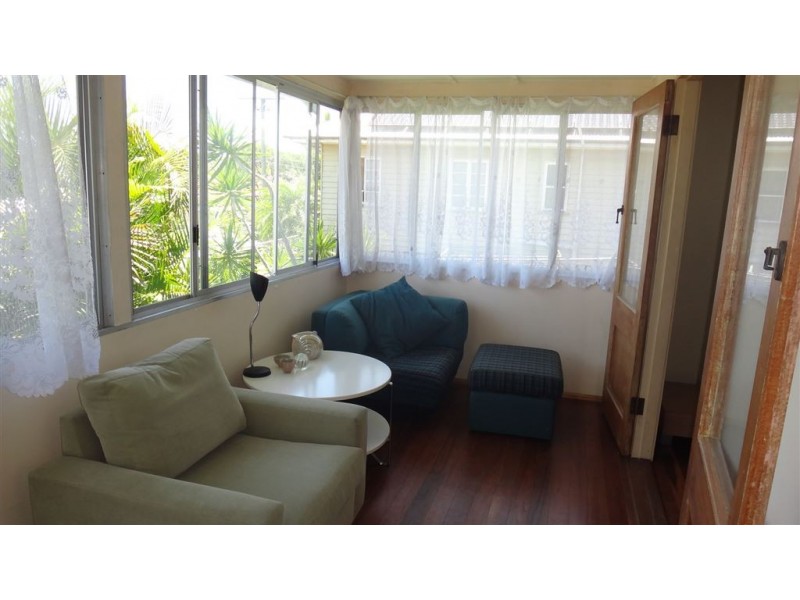 102 Armfield Street, Stafford QLD 4053