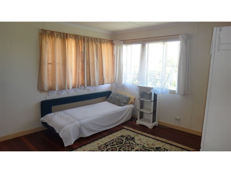 102 Armfield Street, Stafford QLD 4053