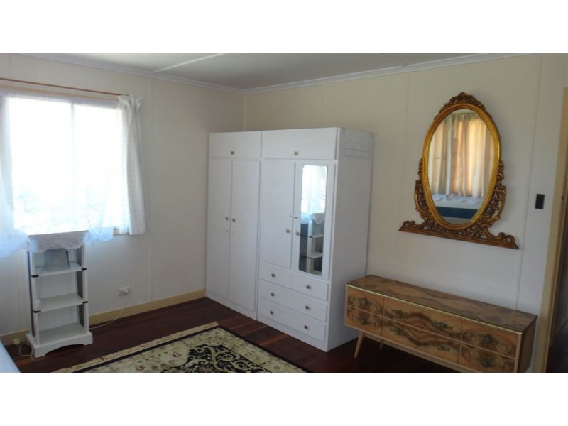 102 Armfield Street, Stafford QLD 4053