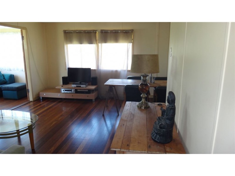 102 Armfield Street, Stafford QLD 4053