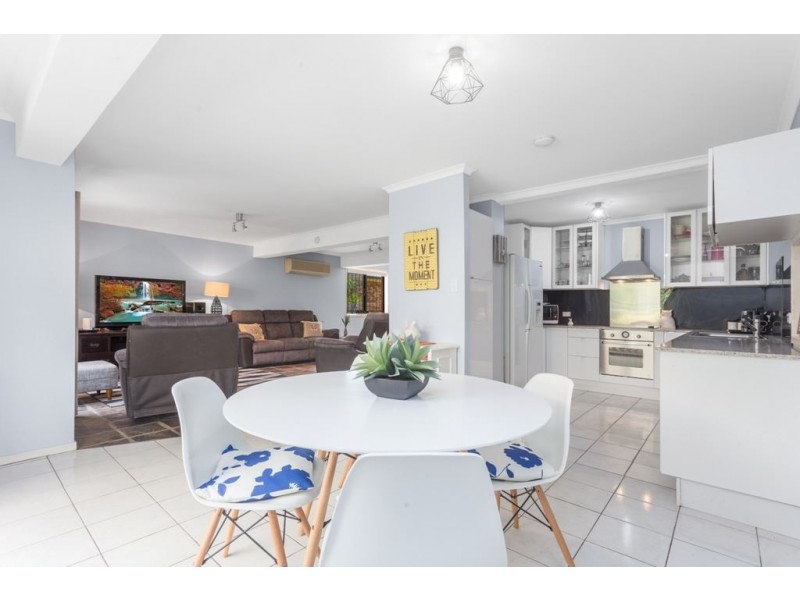 67 Shamrock Street, Gordon Park QLD 4031