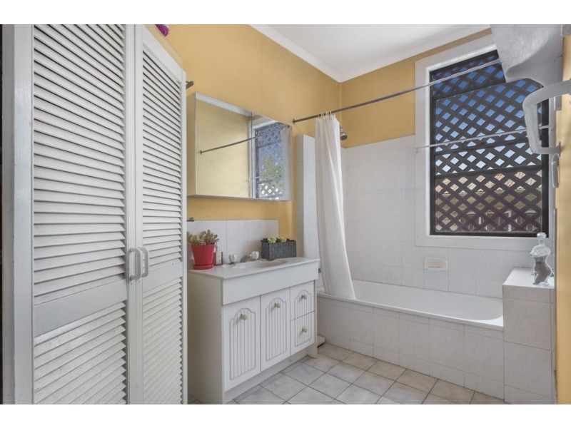 67 Shamrock Street, Gordon Park QLD 4031