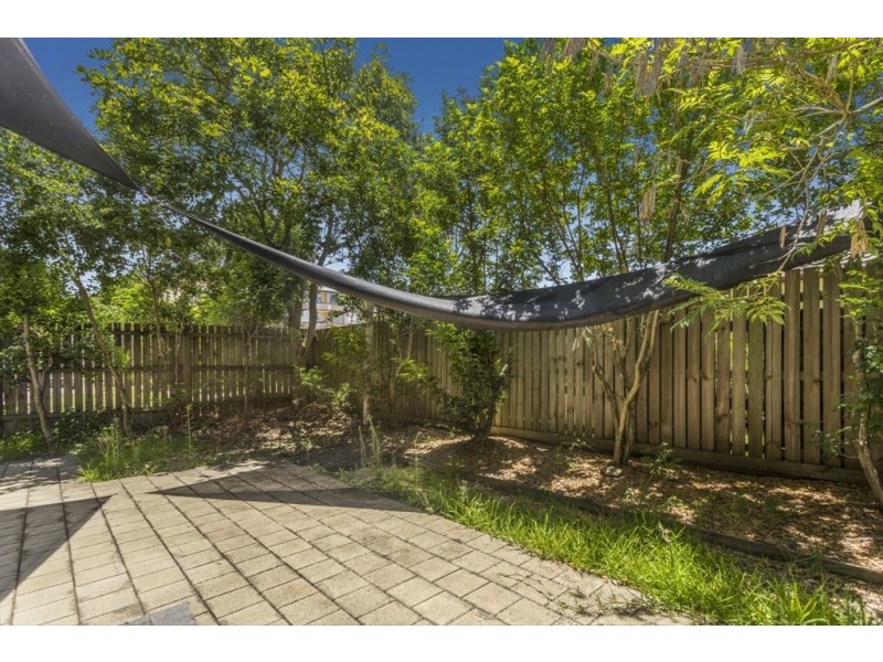 3/27 Latham Street, Chermside QLD 4032