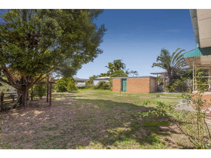 17 Fee Street, Chermside QLD 4032