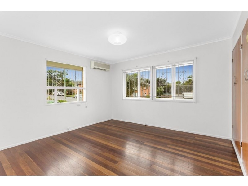 2 Galena Street, Chermside QLD 4032