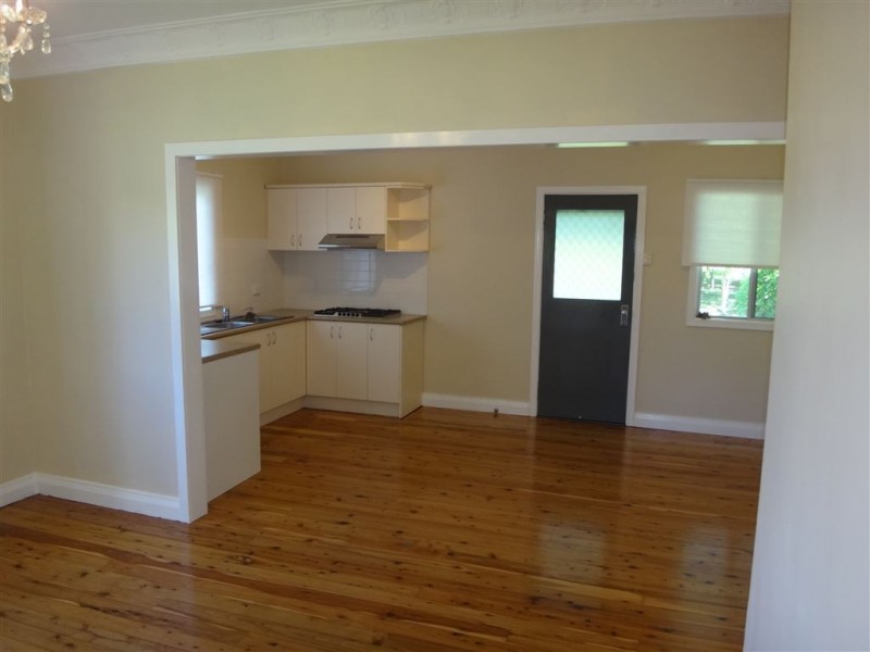 2 Rainey Street, Chermside QLD 4032