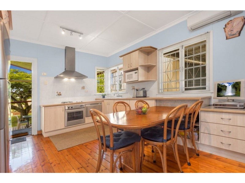 30 Creagh Street, Zillmere QLD 4034