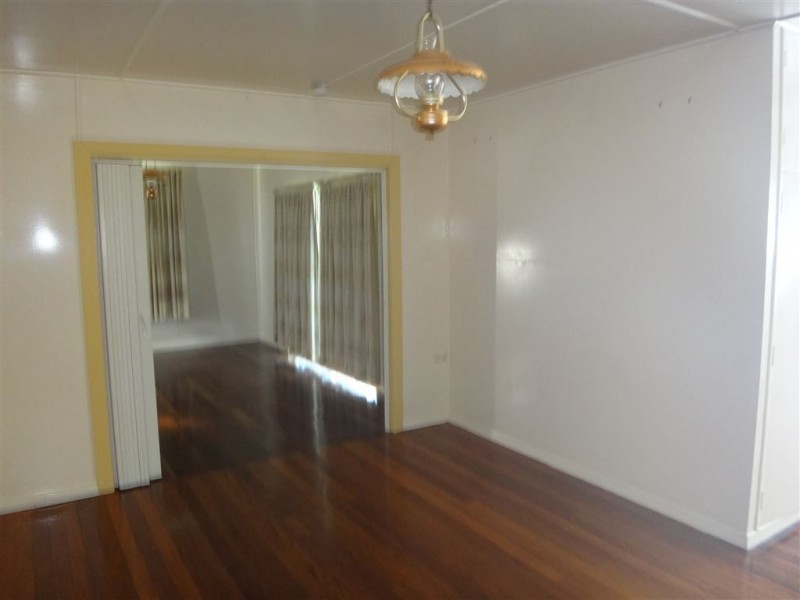 23 Oakey Street, Stafford Heights QLD 4053