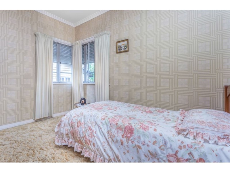 9 Eltham Street, Kedron QLD 4031