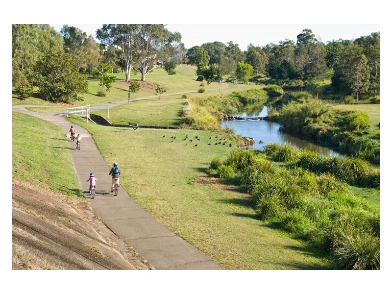 90 Swan Street, Gordon Park QLD 4031