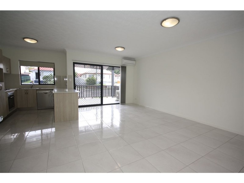 2/5 Binkar Street, Chermside QLD 4032