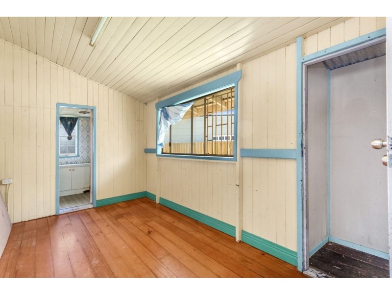 18 Swan Street, Gordon Park QLD 4031