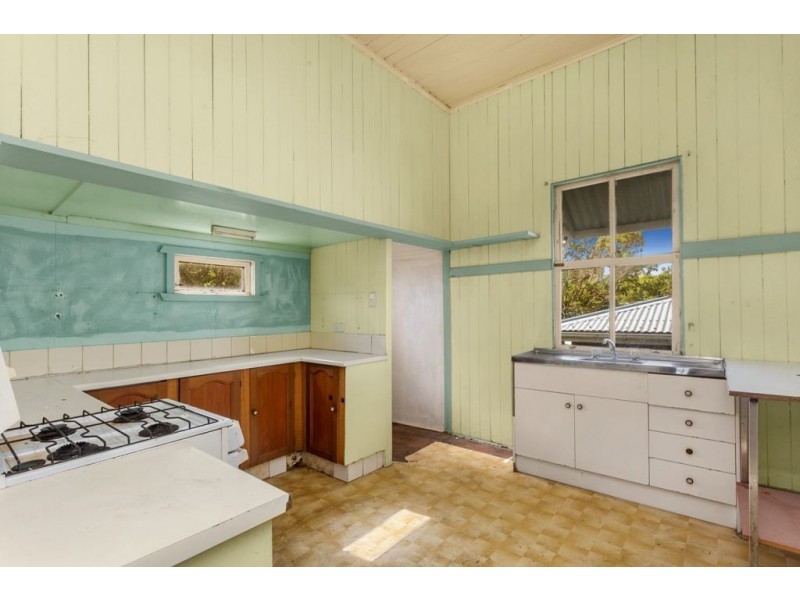 18 Swan Street, Gordon Park QLD 4031