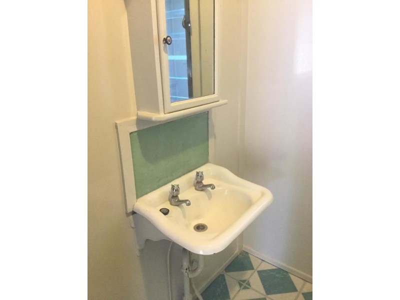 4 Thornton Parade, Wavell Heights QLD 4012