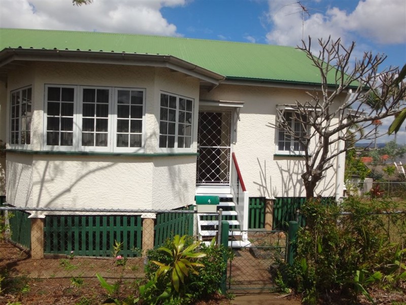 4 Thornton Parade, Wavell Heights QLD 4012