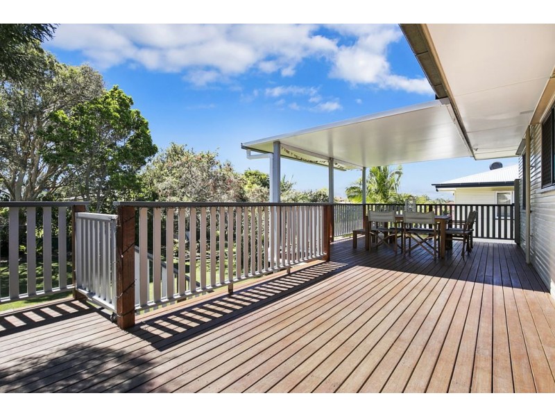 9 Basnett Street, Chermside West QLD 4032