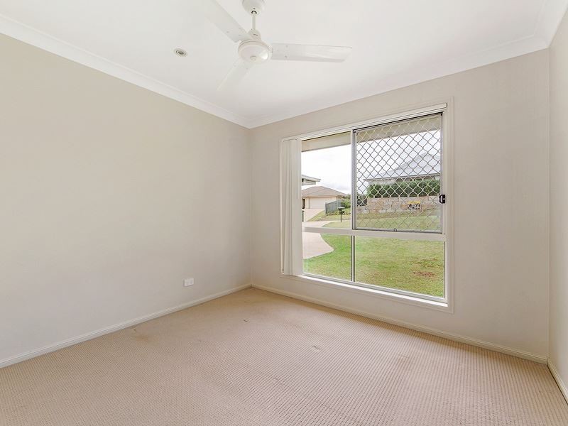 18 Hillary Drive, Warner QLD 4500