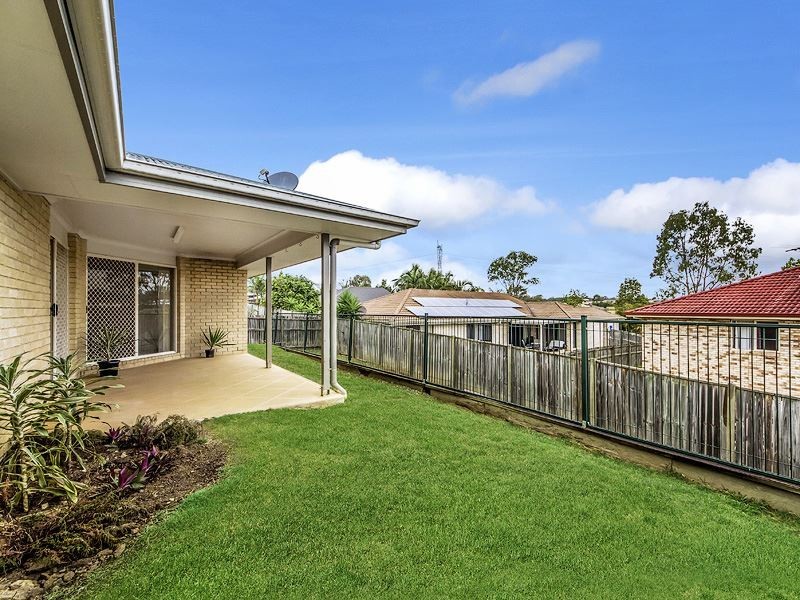 18 Hillary Drive, Warner QLD 4500