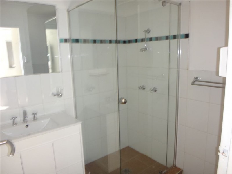 20 Dawson Street, Wooloowin QLD 4030