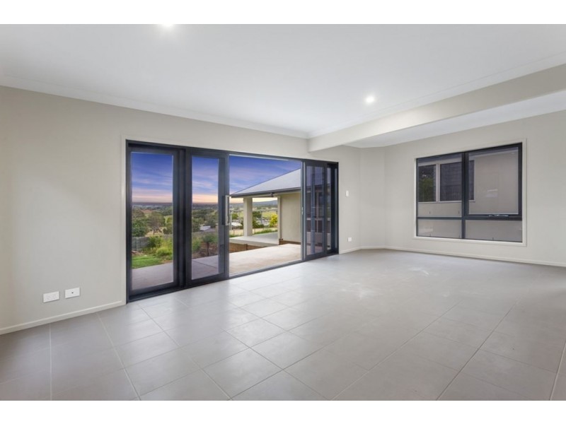 6 Duncan Avenue, Bald Hills QLD 4036