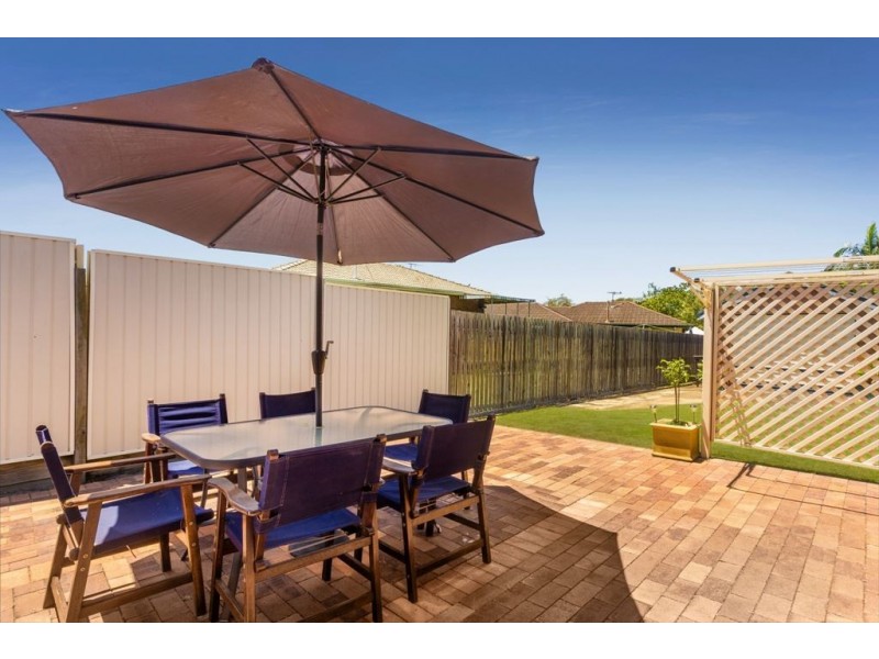 4 Basnett Street, Chermside West QLD 4032