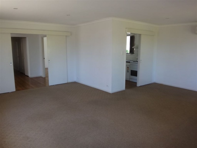 19 Hubbard Street, Wavell Heights QLD 4012