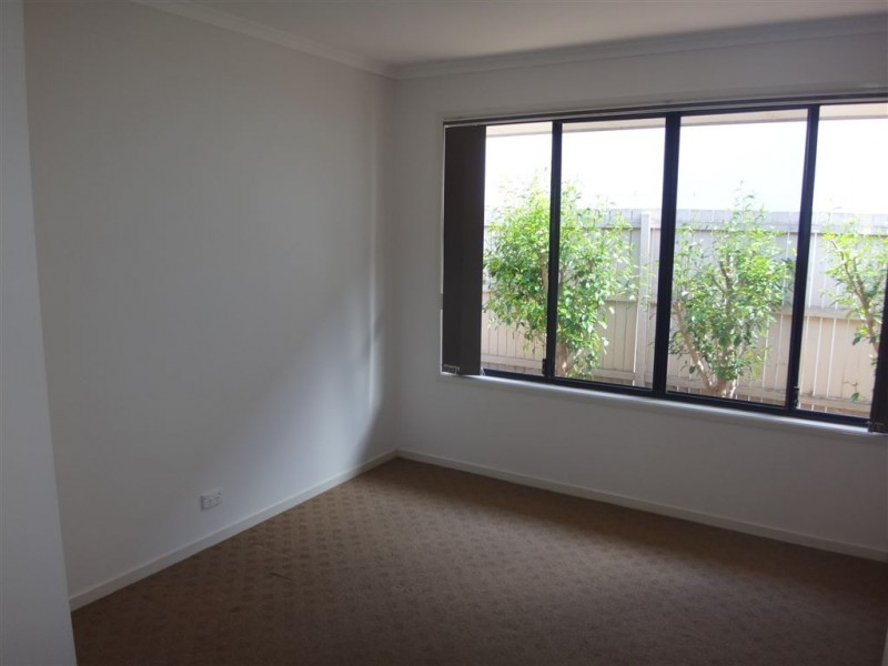 19 Hubbard Street, Wavell Heights QLD 4012