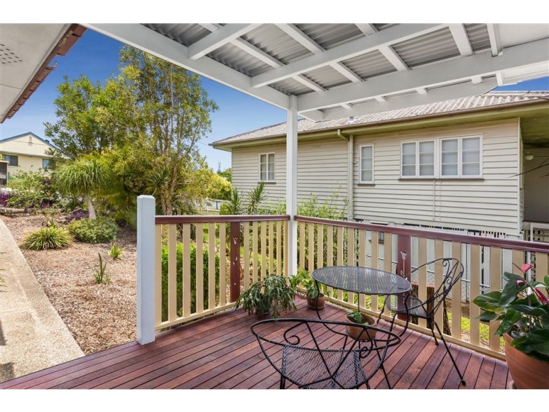 207 Pfingst Road, Wavell Heights QLD 4012