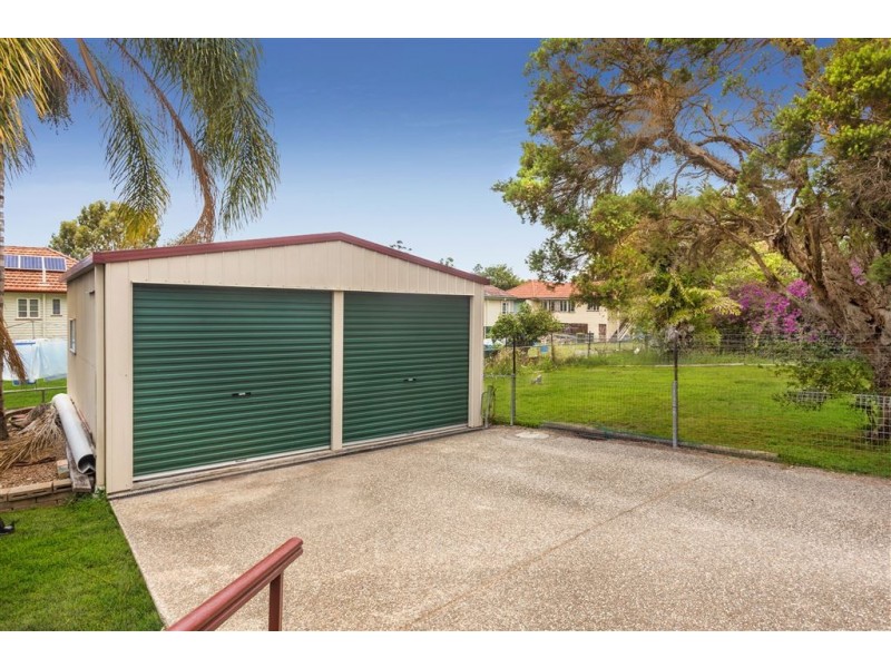 207 Pfingst Road, Wavell Heights QLD 4012