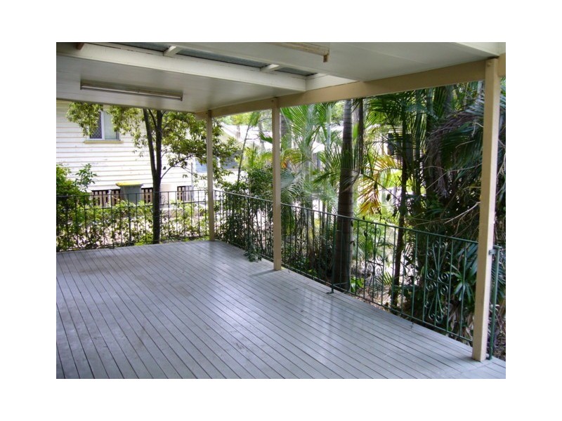 247 Hamilton Road, Chermside QLD 4032